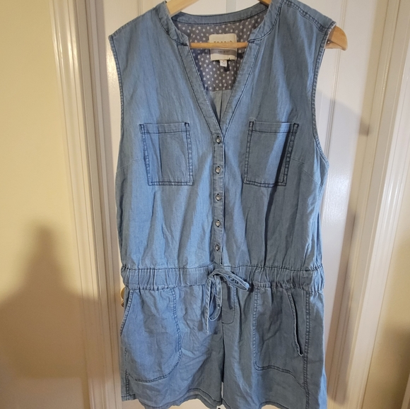 Torrid Denim Romper 0 Large - Picture 3 of 7